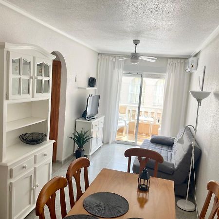 Apartamento Maria Los Locos ตอร์เรเวียคา ภายนอก รูปภาพ